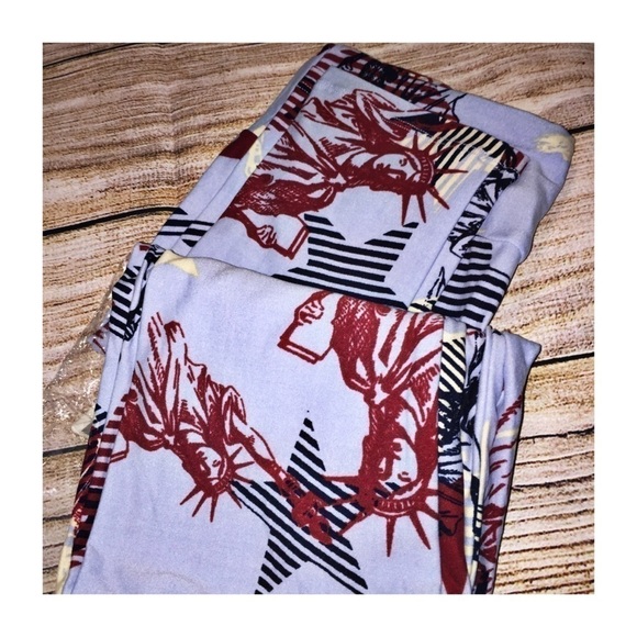 NWT Lularoe OS Statue of Liberty Leggings - Picture 5 of 5
